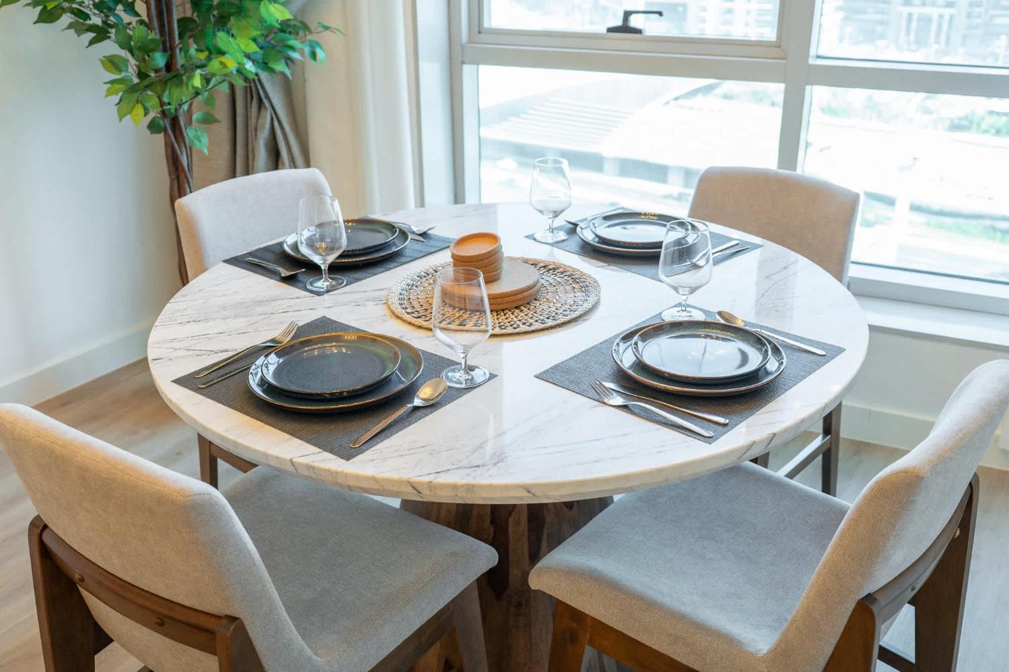 Cozy 1br Gem In Marina With Views Dubai